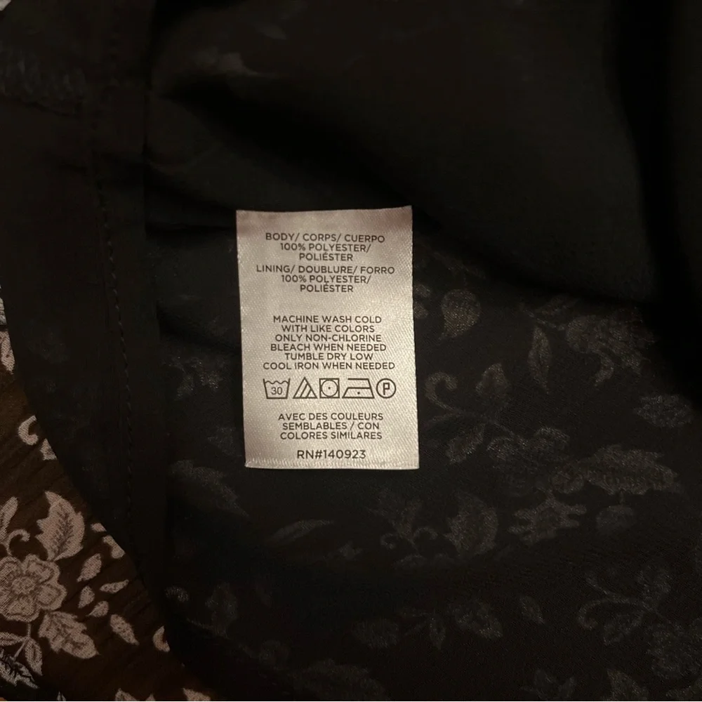 2/$30 Ann Taylor LOFT Lace-Up V-Neck Top w/ Ruffle Trim Puff Sleeves LaceUp Ties
